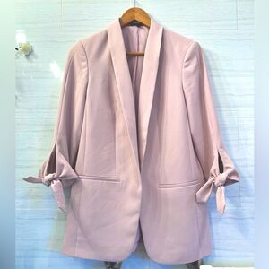 🌸🌷 Editor Boyfriend Pink Blazer